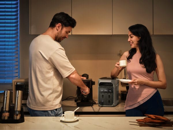 Gerador DELTA 3 Plus (1800W, 220v - EU) + Painel BR